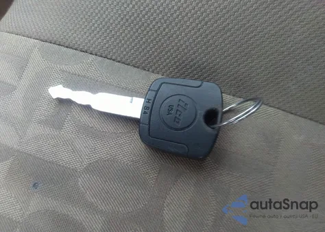 2005 Ford Focus Zx4 from USA, damaged, VIN 1FAFP34N05W288142